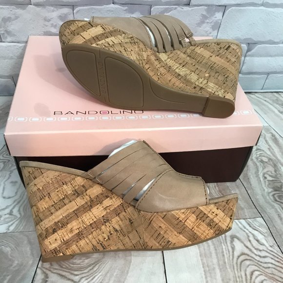 Women's Bandolino Lucilla Wedge Sandals - Picture 5 of 7